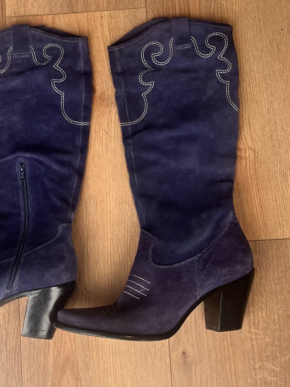 Vintage Nine West Cowboy Boots Purple Suede